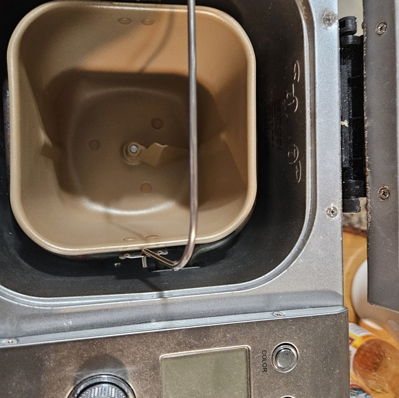 Bread machine - Picture 4 of 4